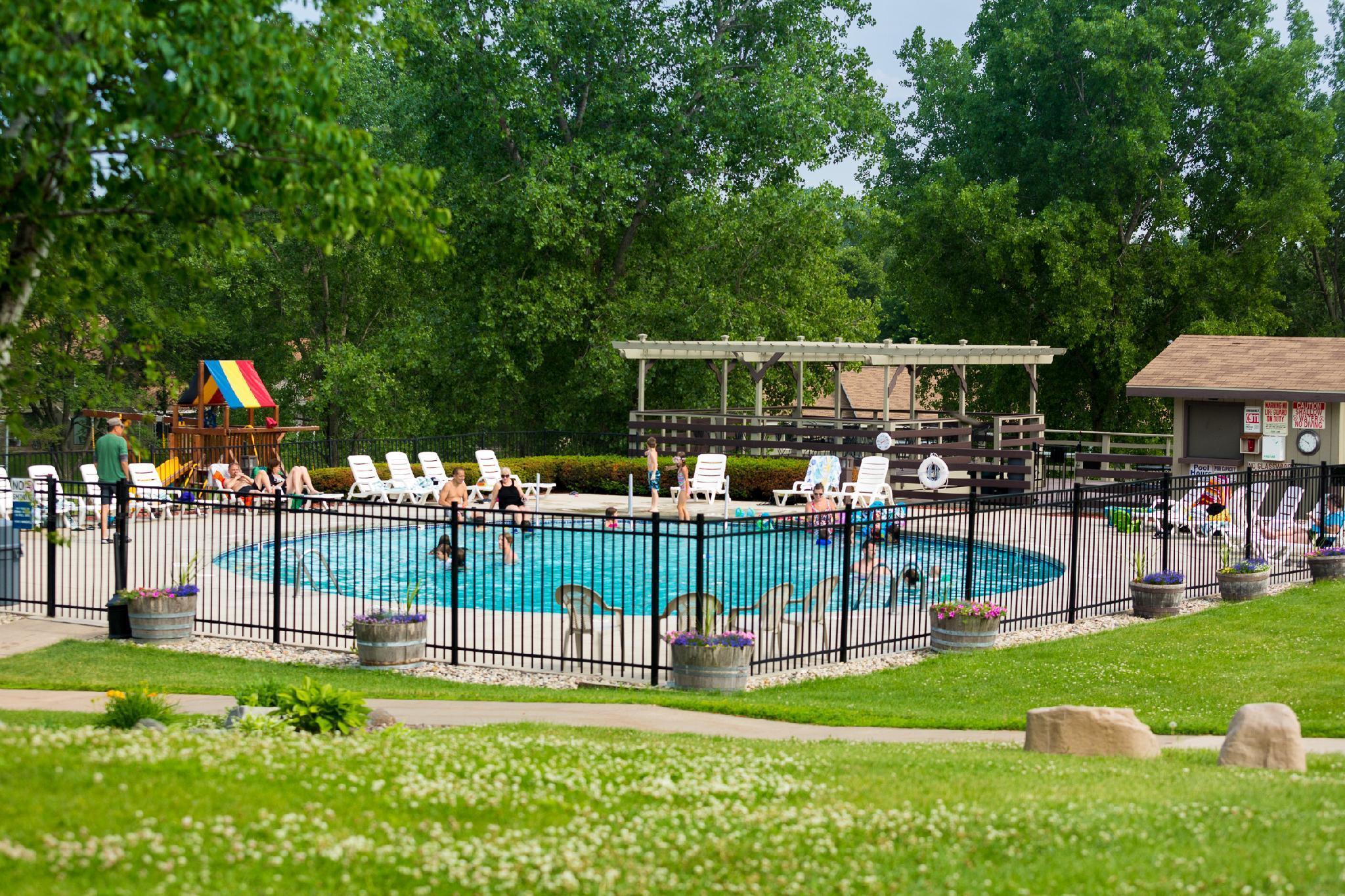 ホテル Tamarack Wisconsin Dells, A Ramada By Wyndham Lake Delton エクステリア 写真