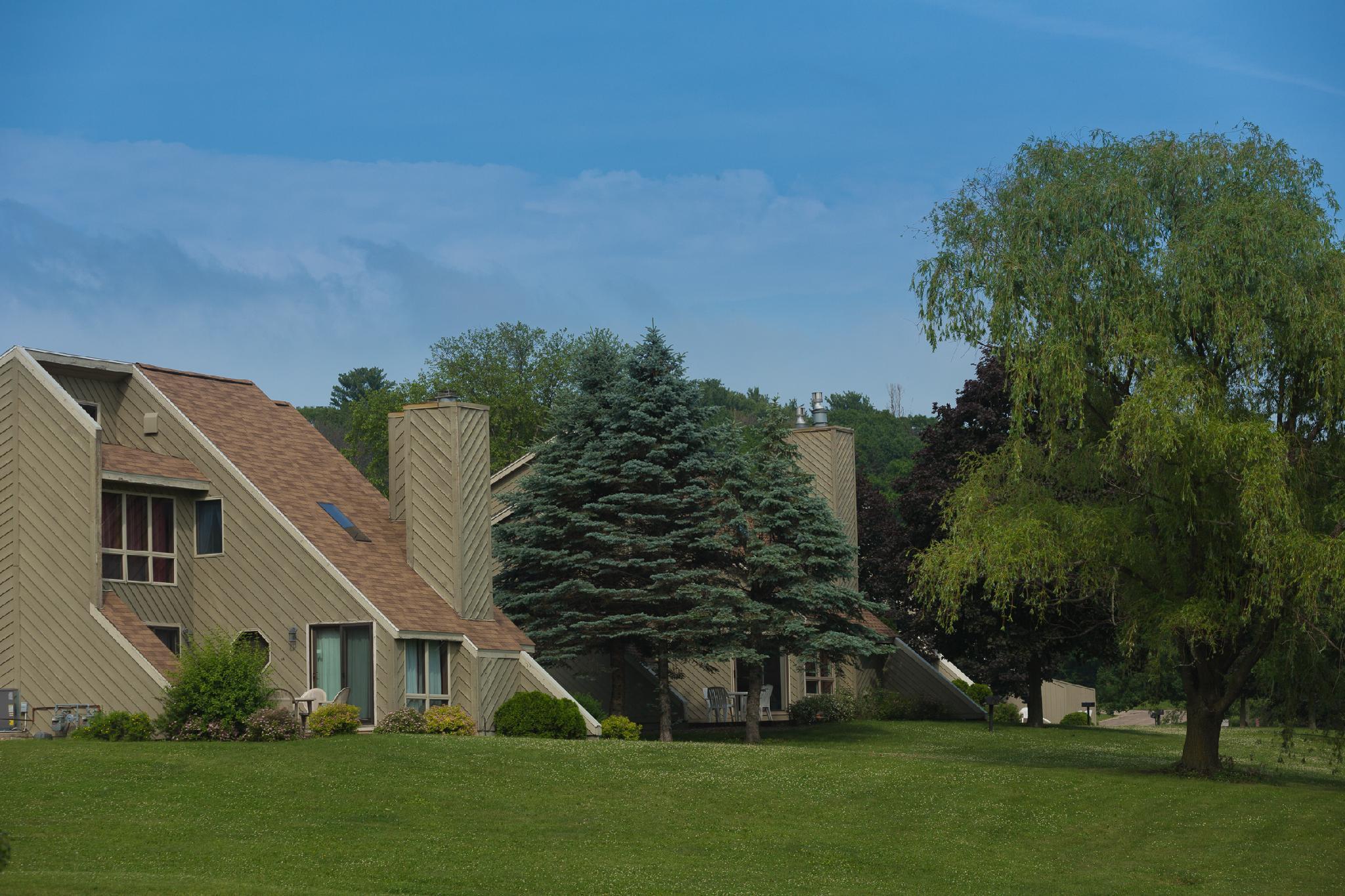ホテル Tamarack Wisconsin Dells, A Ramada By Wyndham Lake Delton エクステリア 写真